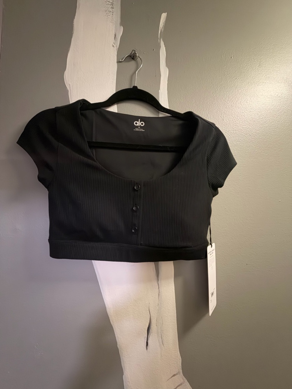ALO Yoga Black Ribbed Scoop Neck Crop Top with Front Buttons